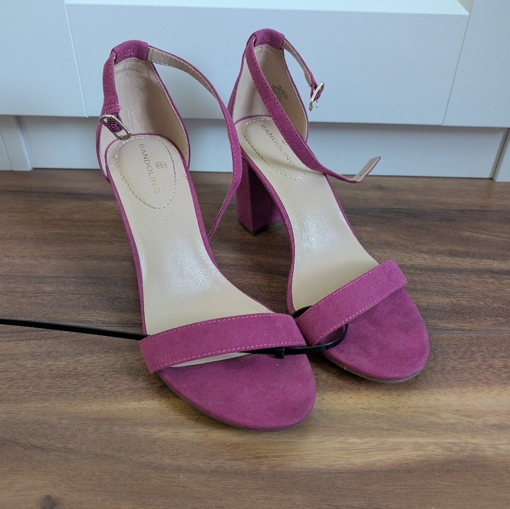 Bandolino Women's Magenta Heeled Sandals